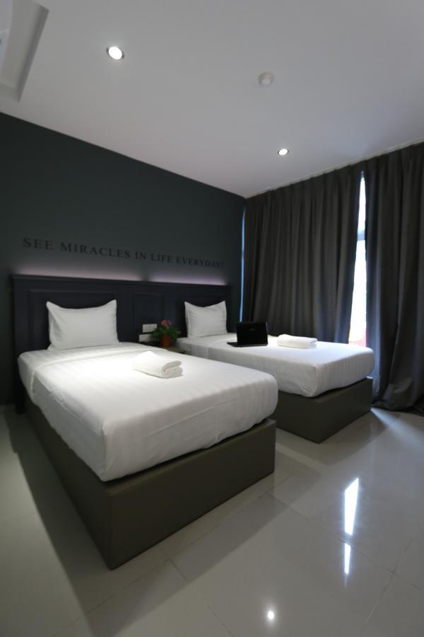 Hotel 99 Sri Petaling クアラルンプール エクステリア 写真