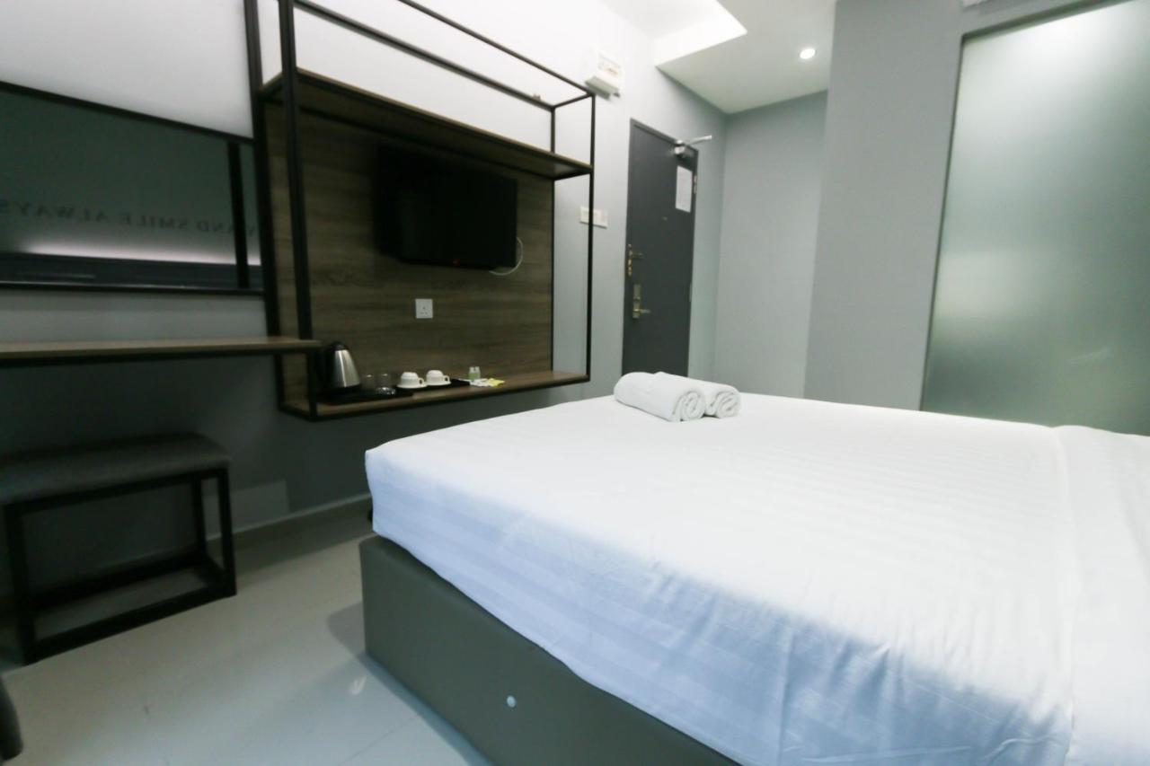 Hotel 99 Sri Petaling クアラルンプール エクステリア 写真