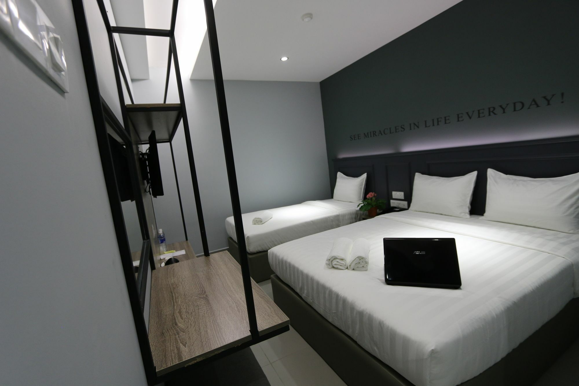 Hotel 99 Sri Petaling クアラルンプール エクステリア 写真